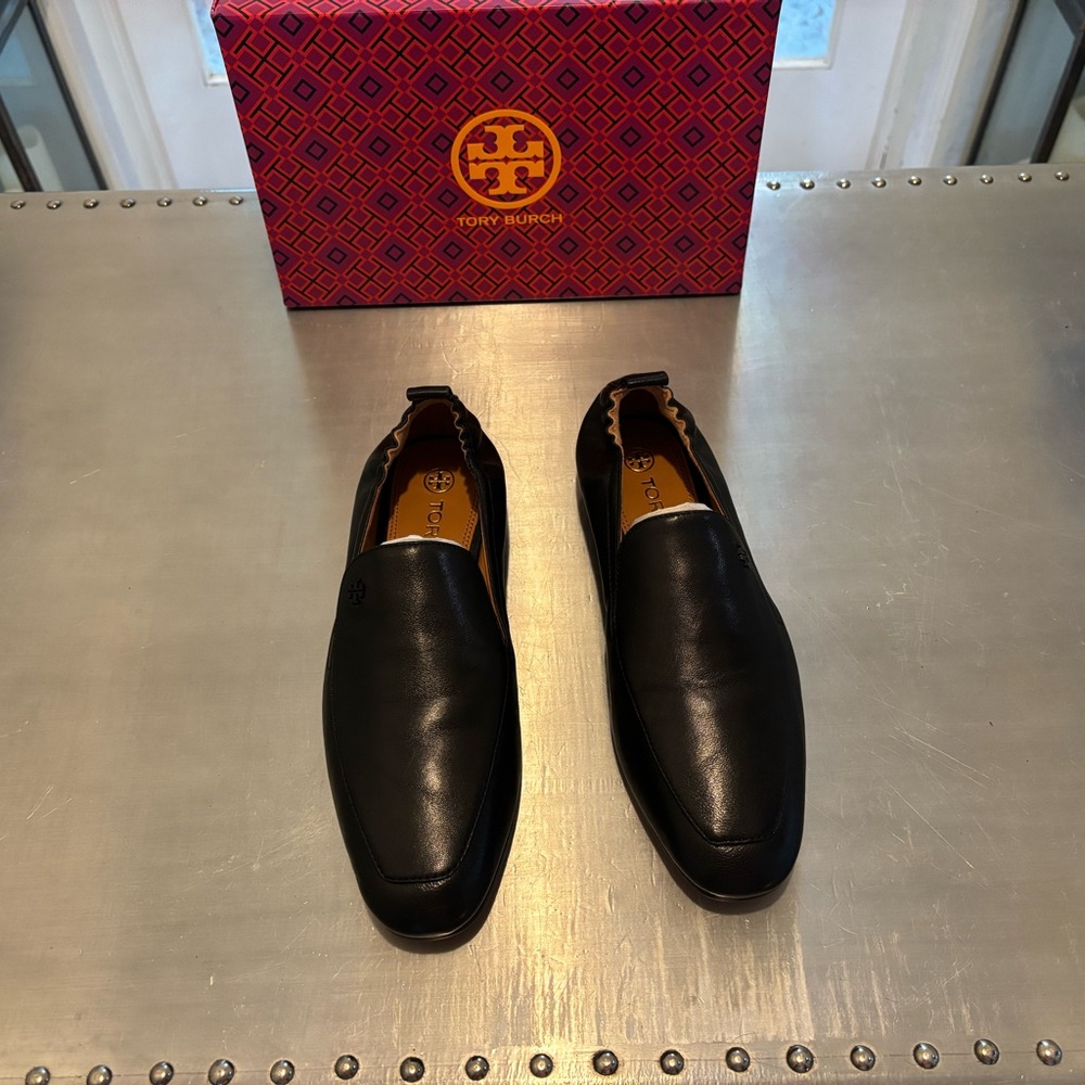 Brand New, In Box. TORY BURCH, Elastic, Black leather loafers. Size 8M